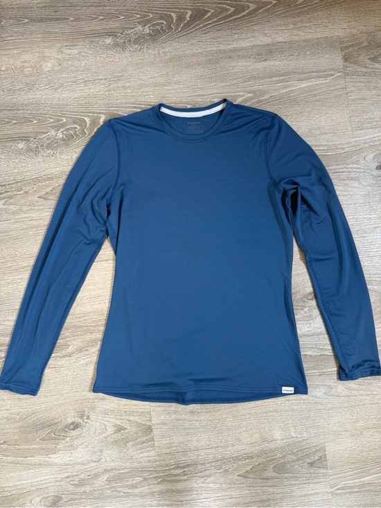 Patagonia Tops - Patagonia Long-Sleeve Base Layer or Performance Top - Skiing Hiking Running